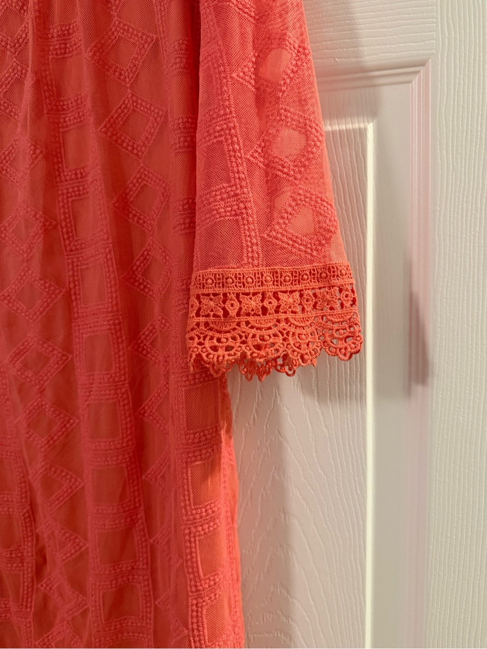 Xhilaration Coral Lace Cold-Shoulder Top Size Small - Picture 3 of 4